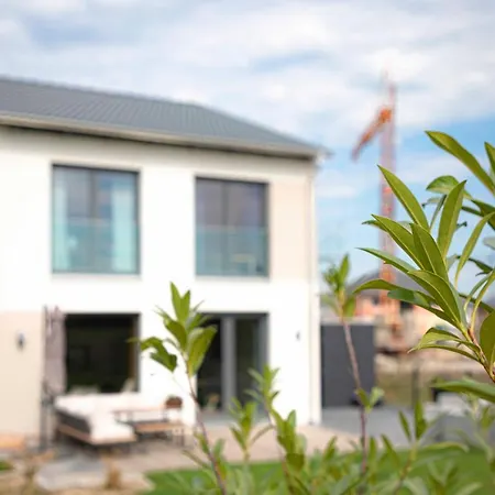 Perfekter Rueckzugsort - Probewohnen Im Musterhaus Holiday home Waghaeusel